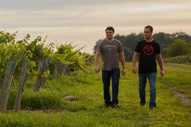 Niagaras Decadent Sparkling and Icewine Tasting - Tasting Highlights