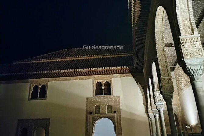 Night Tour of Alhambra and the Nasrid Palaces - Meeting Point and Pickup Details