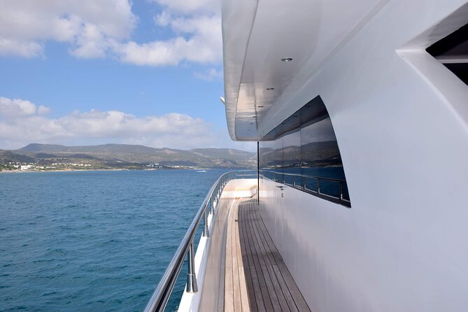 Ocean Blue | Celebrity Morning (Blue Lagoon) Cruise - Inclusions and Amenities