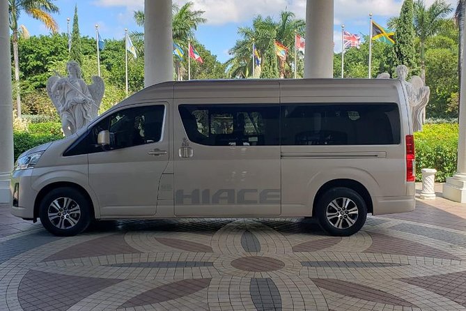 Ocho Rios Private Transfer to Montego Bay Airport (MBJ) - Accessibility and Customization