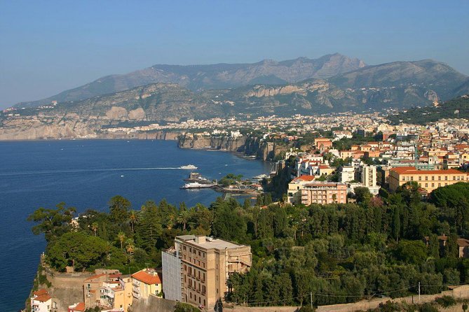 Oil & Lemon Walking Tour- the Essence of Sorrento - Explore Sorrentos Cuisine