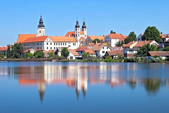 One Way Transfer From VIENNA to Prague With Optional Stop at Telc (Unesco) - Pickup and Drop-off Locations