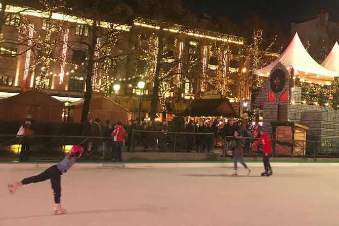 Oslo Christmas Walk - Festive Illuminations of the City
