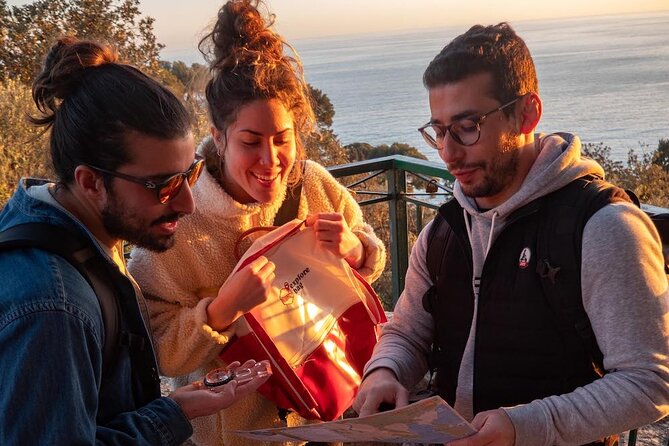 Outdoor Escape Game to Discover Nice - Exploration Accessories Bag
