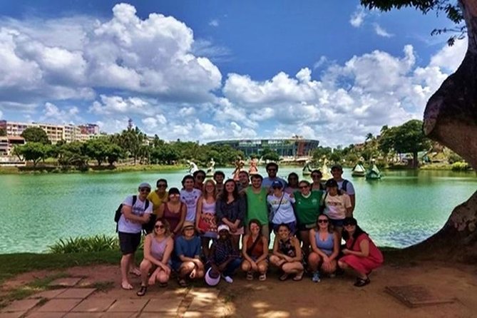Outskirts Private City Tour Including Favelas of Salvador - Guided Experience