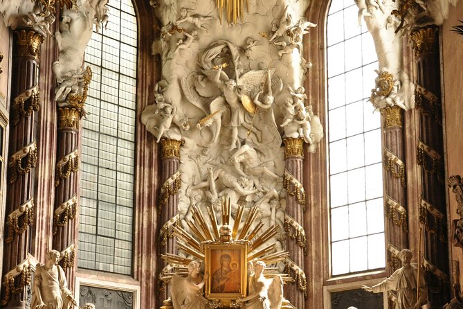 Palaces and Hidden Courtyards, Discover Vienna Like Never Before - Meeting and End Points