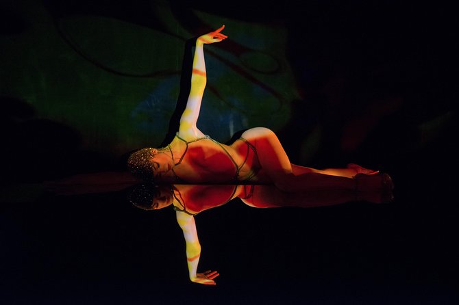 Paris Crazy Horse Meet a Dancer Before the Show Experience - Exclusive Sunday Tour Highlights