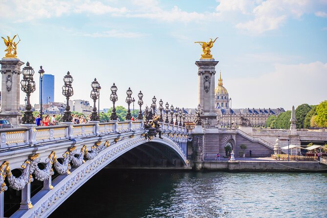 Paris Tour With Pick up From Normandy (Price per Group up to 7) - Tour Features and Amenities