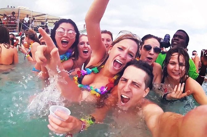 Party Boat - Booze Cruise Punta Cana - Pickup and Transportation