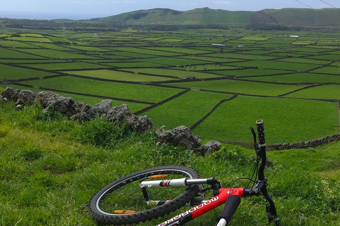 Patchwork Bike Ride - Volcanic Crater Adventure