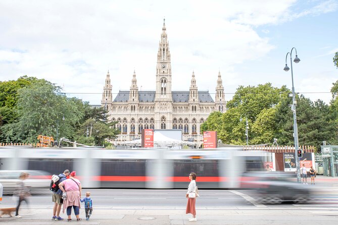 Photo Tour to the Most Beautiful Buildings in the City of Vienna - Transportation and Accessibility