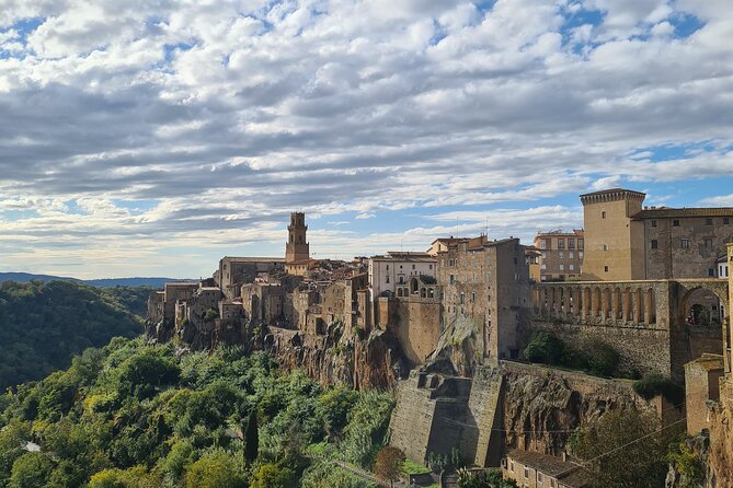 Pitigliano Private Walking Tour - Meeting and Pickup