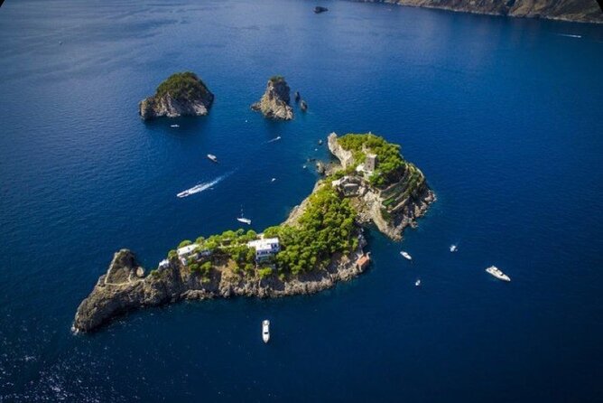 Positano-Amalfi on the Road - Discovering Amalfis Enchanting Coastline