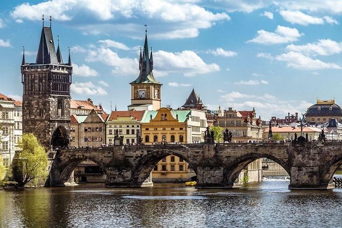 Prague Airport Transfers, Praga Aeropuerto Traslados, ESPAŇOL-ENG - Included Services