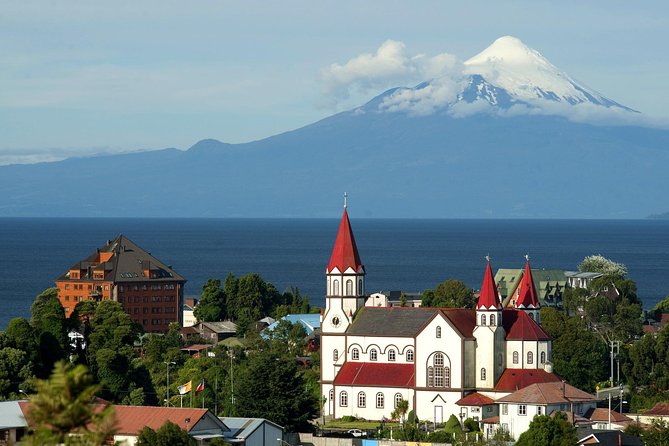 Premium Full Day Tour to Osorno Volcano and Petrohue in Puerto Varas - Pickup and Scheduling