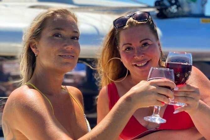 Private 5 Hour Catamaran Cruise in South of Gran Canaria - Included Food and Beverages