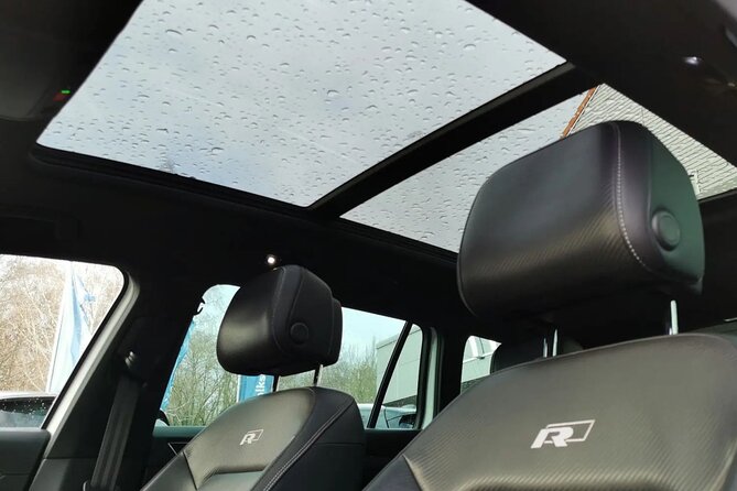 Private Airport and City Transfer in Panoramic Roof Station Wagon - Connectivity and Amenities