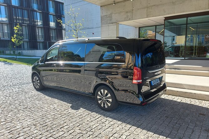 Private Airport Transfer From Porto to Santiago De Compostela - Included Amenities