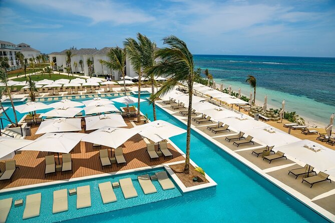 Private Airport Transfer to Excellence Oyster Bay Resort - Meeting and Pickup Details