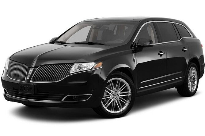 Private Arrival Transfer: Buffalo Niagara International Airport to Buffalo, NY - Airport Pickup Options
