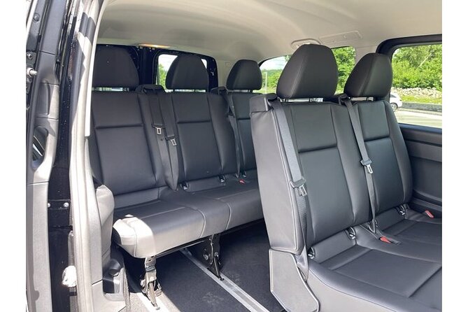 Private Arrival Transfer in Ottawa Airport - Meeting and Pickup