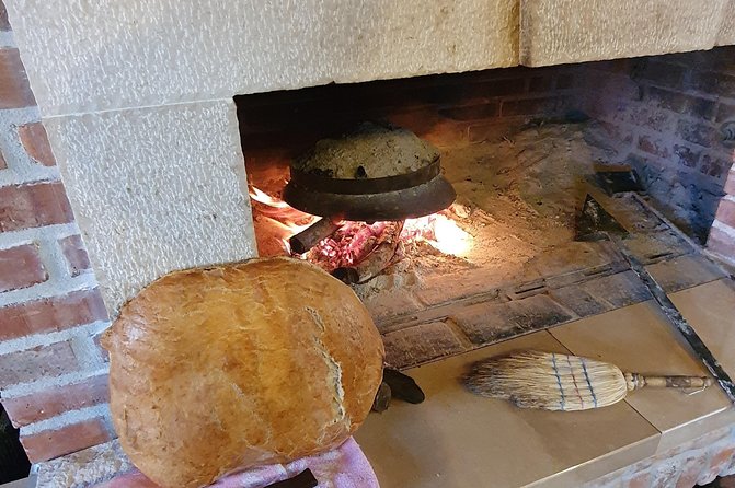 Private Authentic Family Home Local Lunch From Farm From Split - Reaching the Help Centre