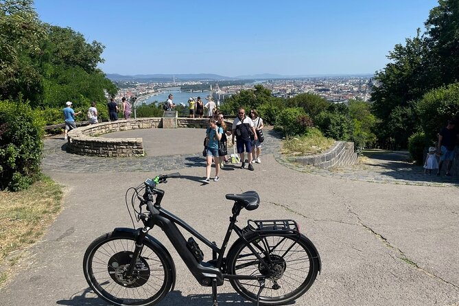 Private Budapest Adventure E-bike Tour to Buda Hills - Meeting and Pickup