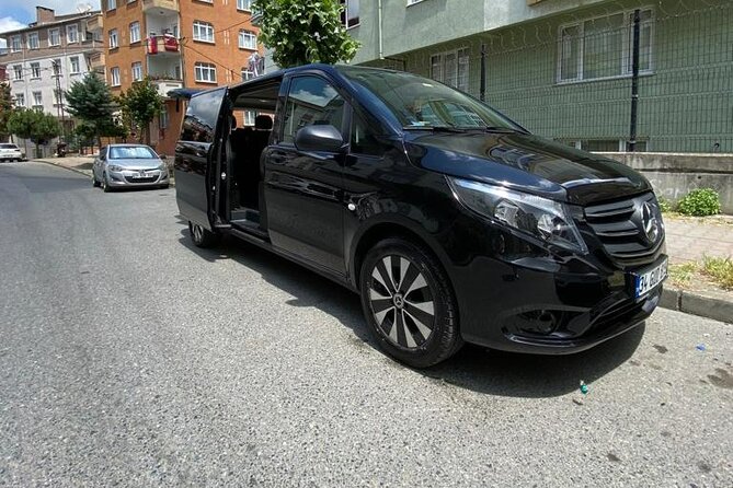 Private Car With Driver in Istanbul - Meeting Point and Pickup Information
