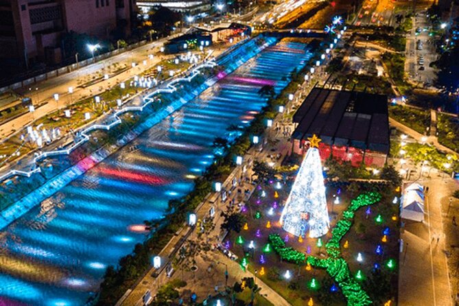 Private Christmas Lights Tour in Medellín! - Only Holiday Season! - Captivating Christmas Light Displays
