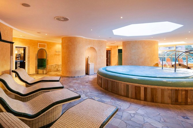 Private Custom Full Day Tour Saxon Switzerland Easy Tour&Unlimited Thermal Baths - Start Time