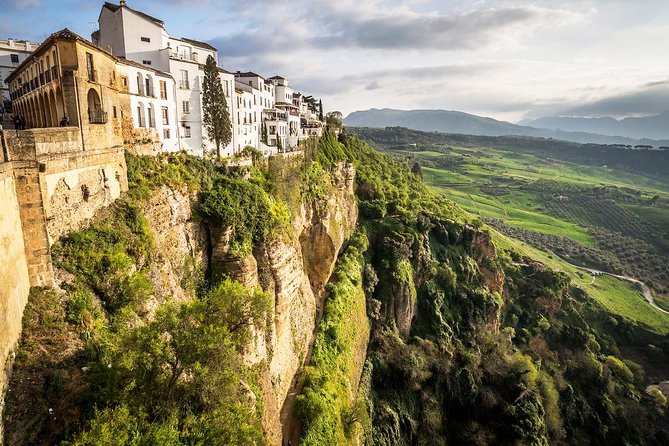 *Private Day Trip* Ronda and Setenil De Las Bodegas From Jerez - Guided Commentary and Insights