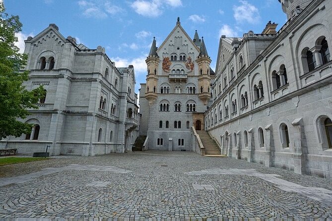 Private Day Trip to Landsberg Am Lech and Neuschwanstein - Inclusions and Exclusions
