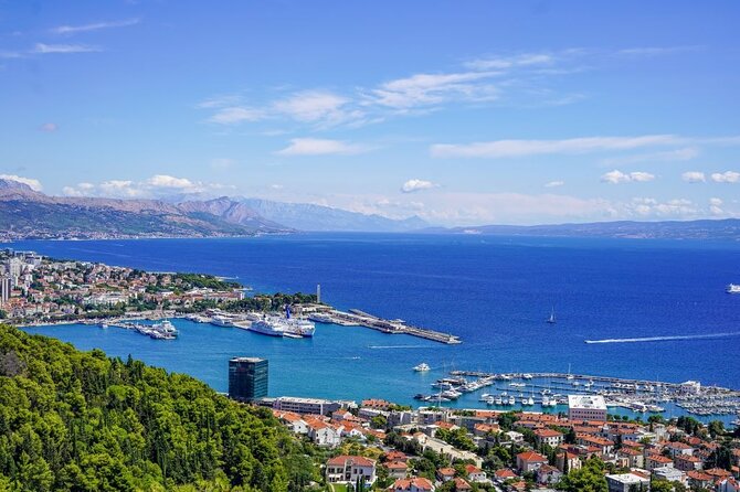 **Private Door to Door Airport Split Transfer up to 15 People** - Inclusions Covered