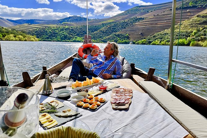 Private Douro Valley in a Luxury Convertible Mercedes. - Meeting and Pickup