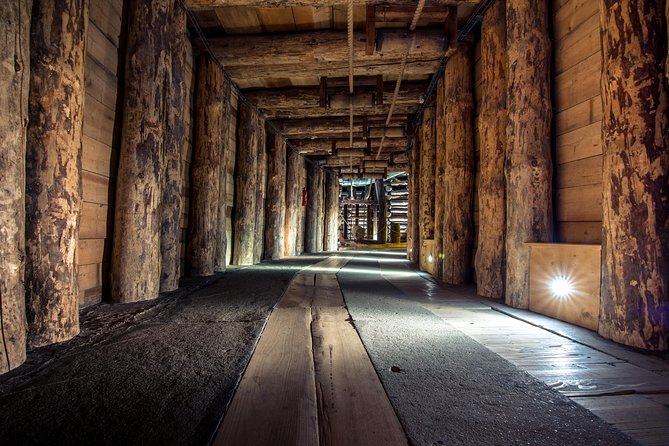 Private Drive to Wieliczka Salt Mine Tour With 4travellers - Tour Highlights and Inclusions