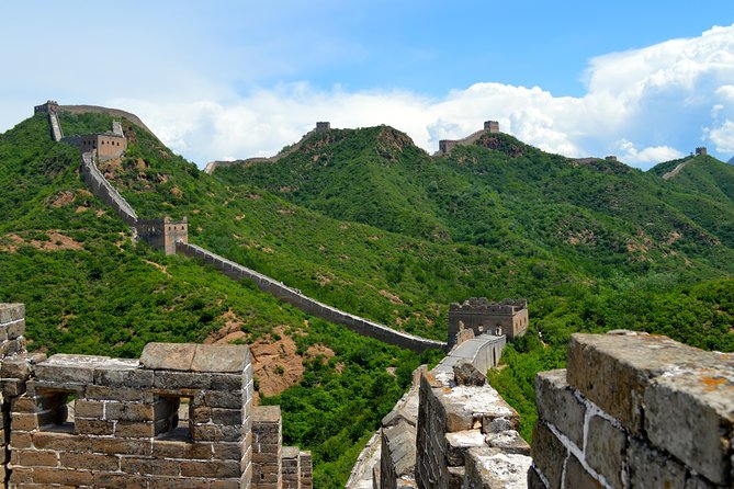 Private Driver Service to Jinshanling Great Wall - Included Amenities
