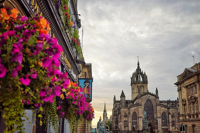 Private Edinburgh Driving Tour - Meeting and Pickup