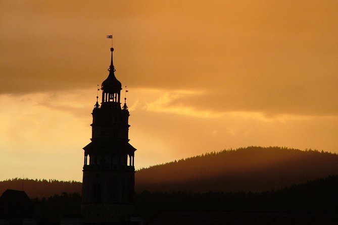 Private Evening Tour Cesky Krumlov Old Town and Castle Area - Tour Highlights
