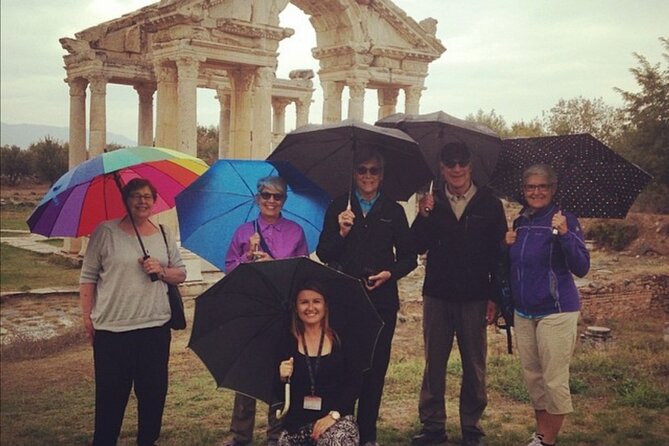 Private Full-Day Pamukkale Sightseeing Tour - Tour Experience and Highlights