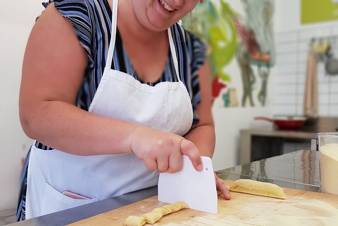 Private Gnocchi Cooking Class With Professional Chef in Padova - Meeting Point and Logistics