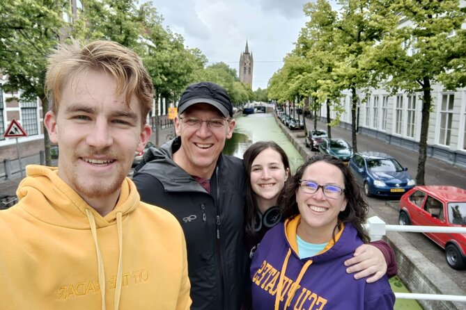 Private Half-Day Delft and the Hague Tour - Accessibility and Participation