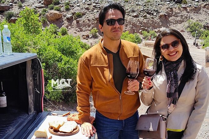 Private High Mountain Tour 4x4 Style + Deluxe Pic-Nic! H/4 Pers. - Included Experiences
