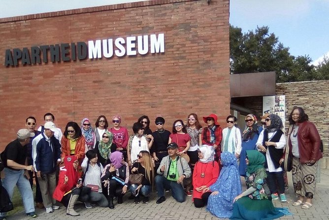 Private Johannesburg Full Day Tour Incl Soweto & Cultural Experience - Itinerary Details