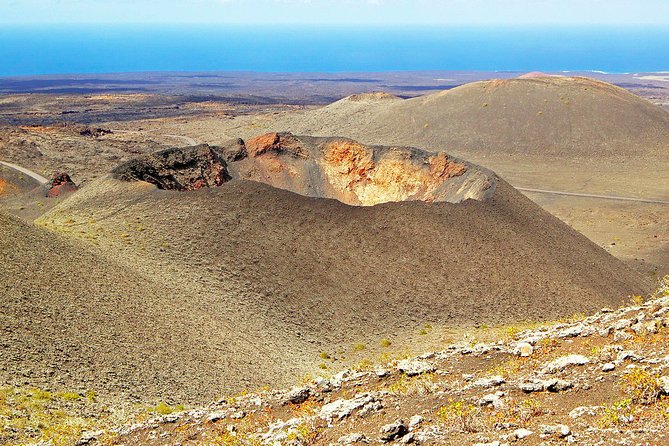 Private Luxury Tour to the National Park of Timanfaya With Camel Ride - The Camel Ride Adventure