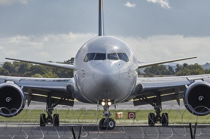 Private Manchester Departure Transfer - Hotel / Accomm to Manchester Airport - Pickup and Drop-off Details