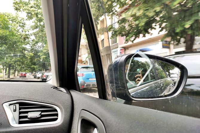Private One-Way Transfer Bucharest Airport to Hotel or Vice Versa - Group Experience