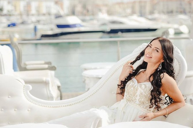 Private Photo Session With a Local Photographer in Albufeira - Picturesque Backdrops in Albufeira