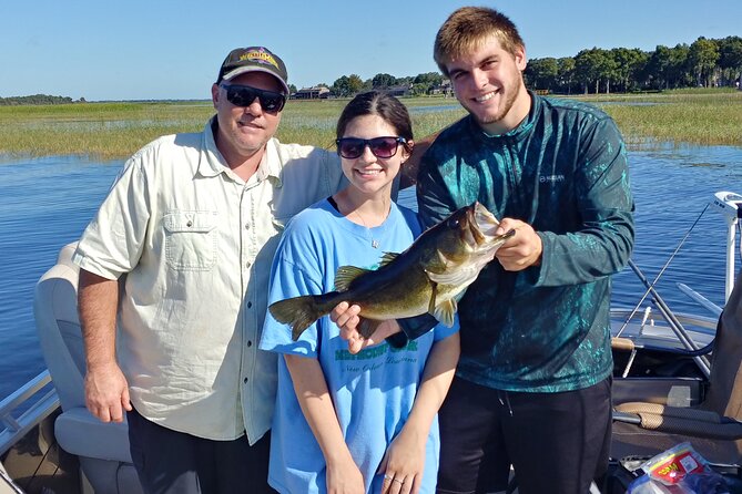 Private Pontoon Fishing Charter on Lake Tohopekaliga in Florida (4 or 6-Hours) - Inclusions