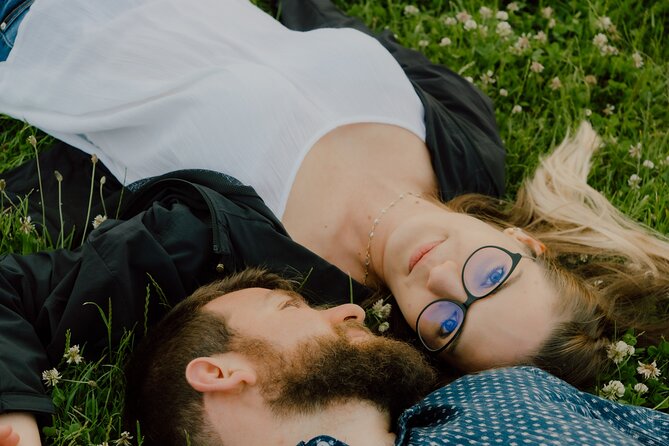 Private Romantic Photoshoot in Hungary - Accessibility and Policies