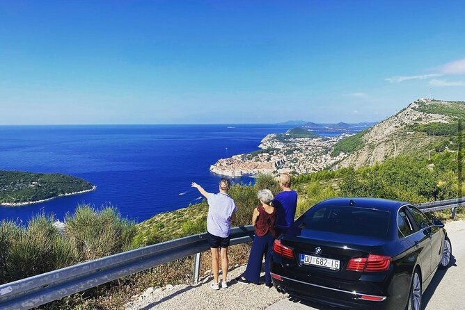 Private Round-Trip Airport Transfer in Dubrovnik - Navigating Flight Delays and Traffic
